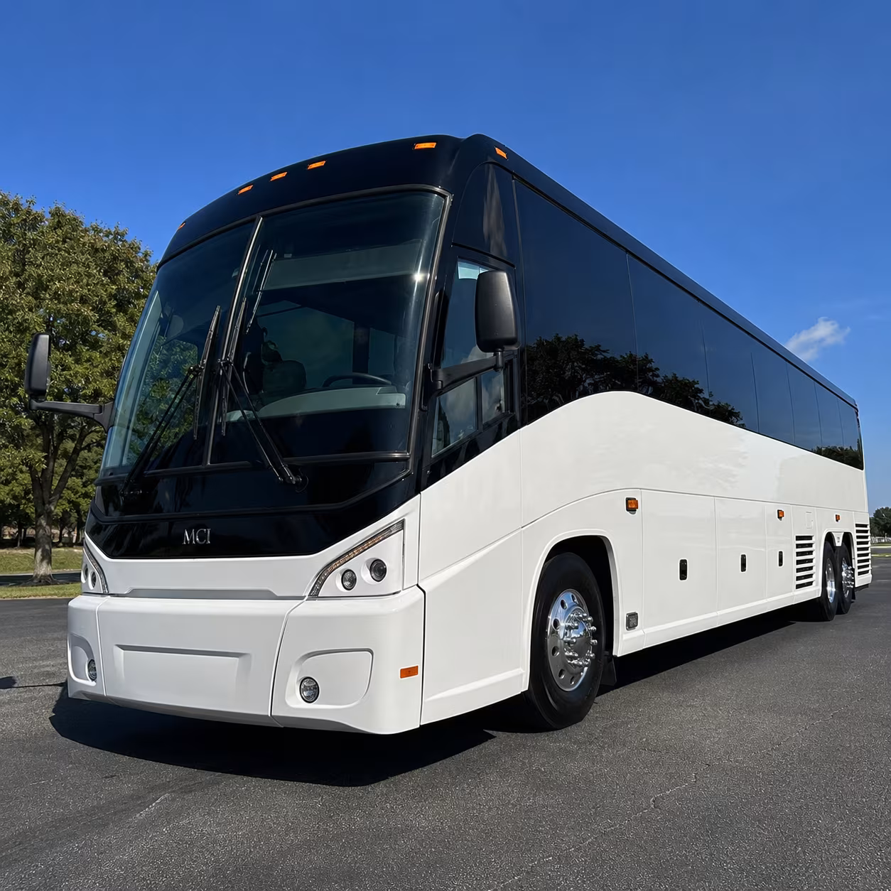 group transportation to little caesars arena and detroit s woodward corridor