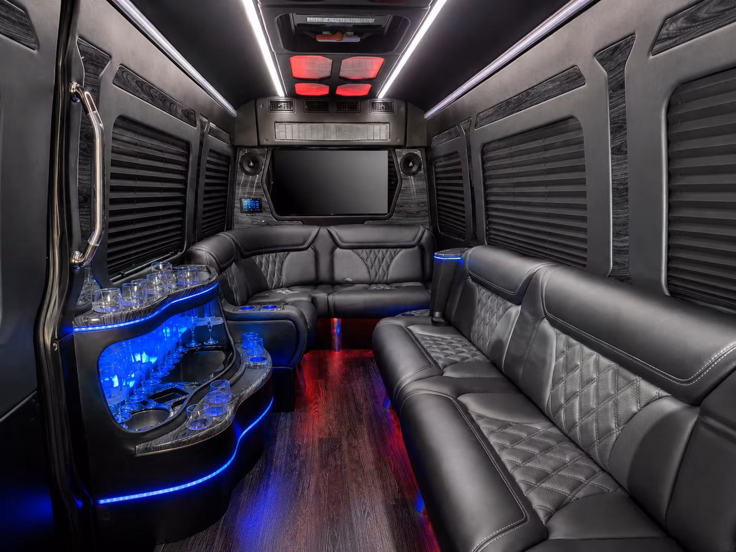 west bloomfield 50 passenger party bus